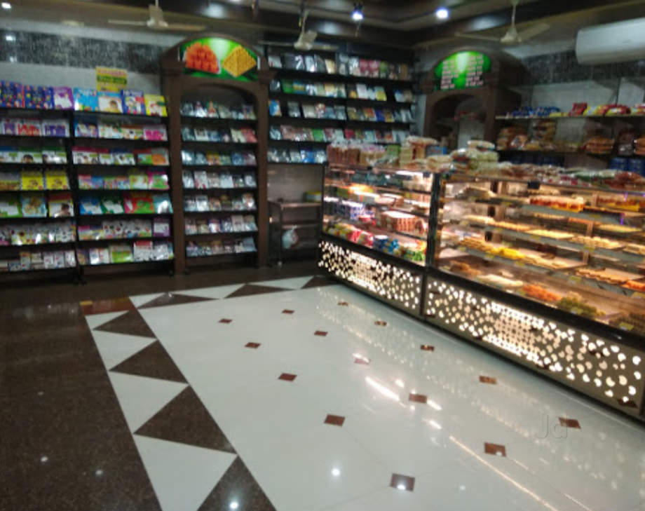 hotel-gowri-parvathi-bhavan-samayapuram-trichy-restaurants 2